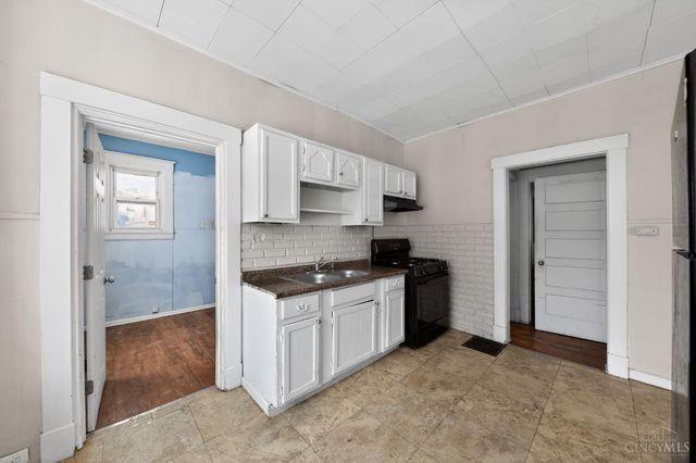 1814 Goodman Avenue, Cincinnati, OH 45239