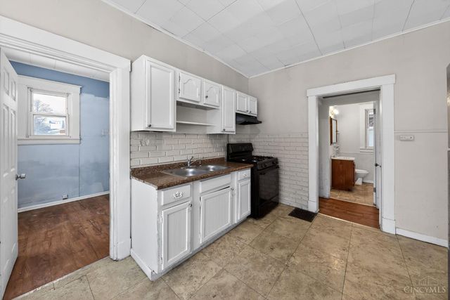 1814 Goodman Avenue, Cincinnati, OH 45239