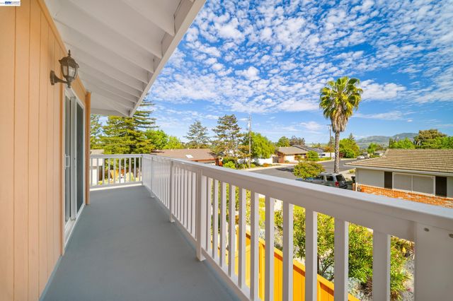 259 Donegal Way, Martinez, CA 94553