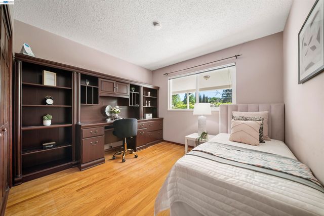 259 Donegal Way, Martinez, CA 94553