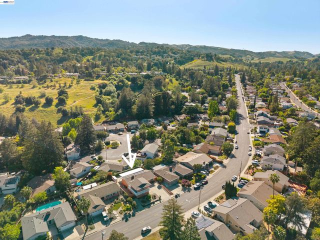 259 Donegal Way, Martinez, CA 94553