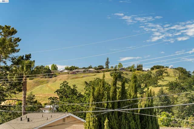 259 Donegal Way, Martinez, CA 94553