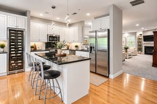 201 Victory Rd 201, Quincy, MA 02171