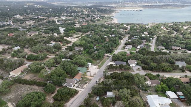 539 Scenic Drive, Canyon Lake, TX 78133