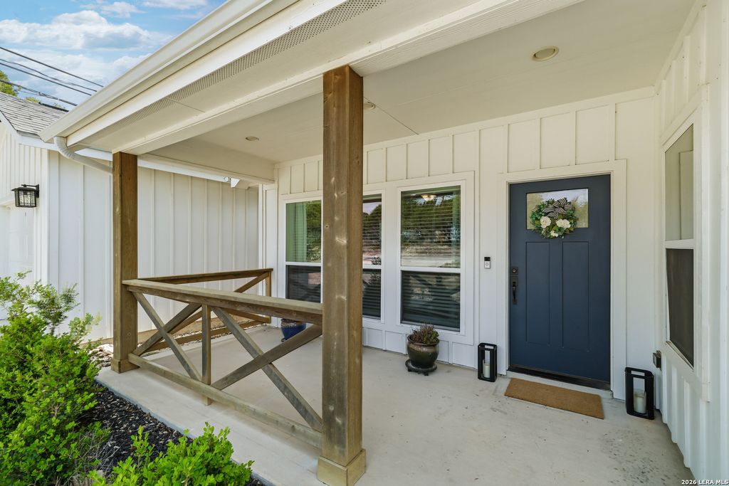 539 Scenic Drive, Canyon Lake, TX 78133