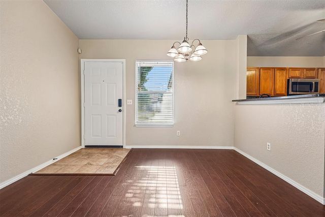2420 Hunting Horse Trail, Norman, OK 73071