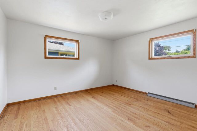 327 S ROGER STREET, Kimberly, WI 54136