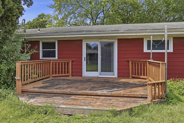 327 S ROGER STREET, Kimberly, WI 54136