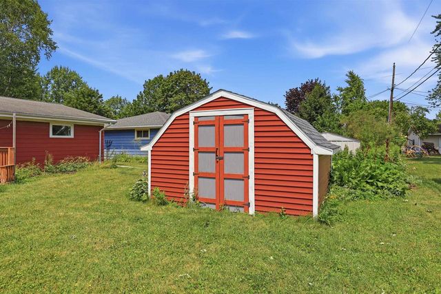 327 S ROGER STREET, Kimberly, WI 54136