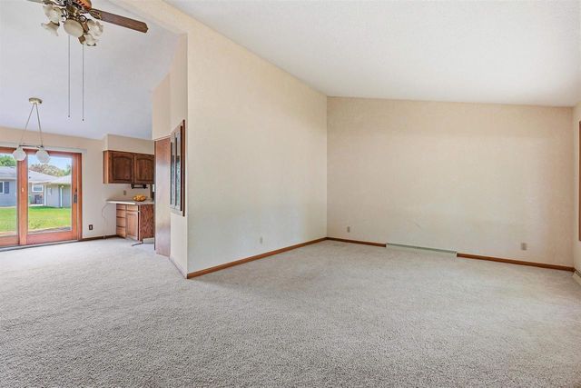 327 S ROGER STREET, Kimberly, WI 54136