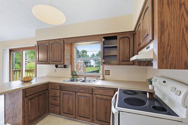 327 S ROGER STREET, Kimberly, WI 54136