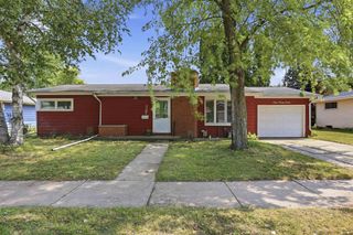 327 S ROGER STREET, Kimberly, WI 54136
