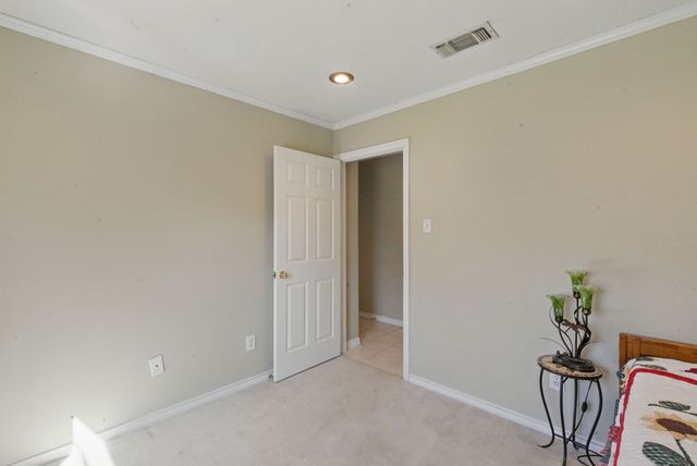141 Mountain View Drive, Azle, TX 76020