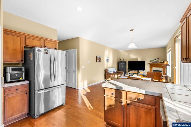 3066 Elliot St NW, Salem, OR 97304