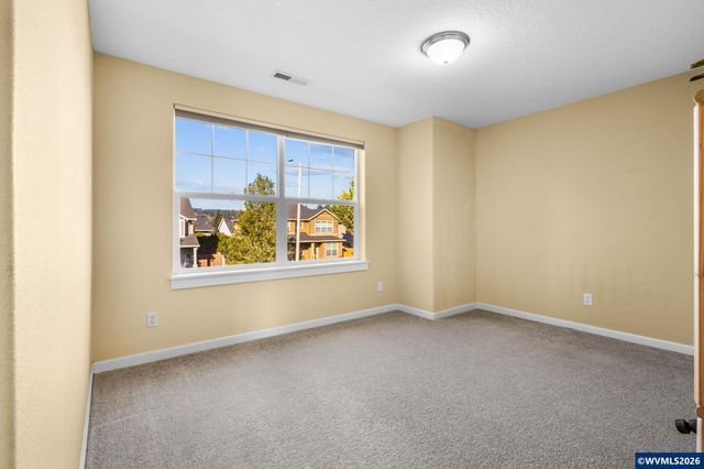 3066 Elliot St NW, Salem, OR 97304