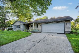 3801 Inverary Drive, Lansing, MI 48911