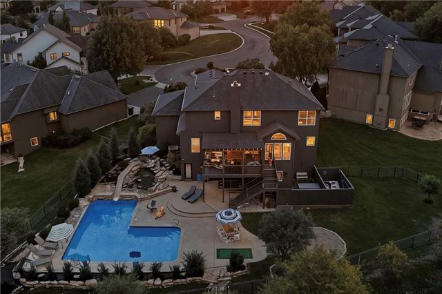 24032 W 112th Court W, Olathe, KS 66061