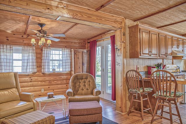 214 Monticello Loop, Crossville, TN 38558