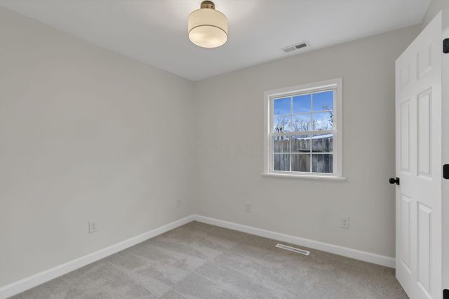 3463 Paxton Drive, Hilliard, OH 43026