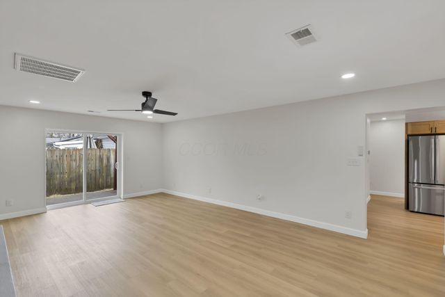 3463 Paxton Drive, Hilliard, OH 43026