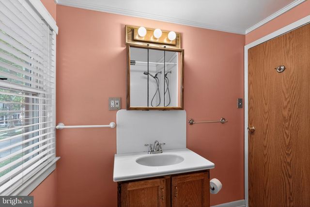 235 MADISON ST, Bristol, PA 19007