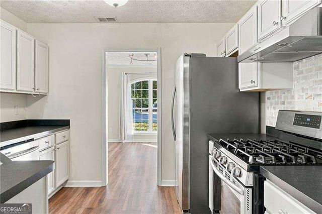 4458 High Gate Drive NW, Acworth, GA 30101
