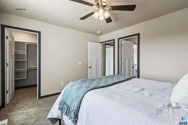 1015 Birch St Street, Harrisburg, SD 57032