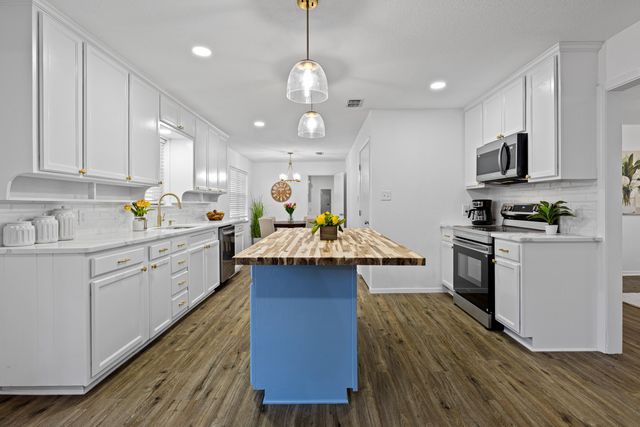 1213 LeDuke Blvd, Longview, TX 75601