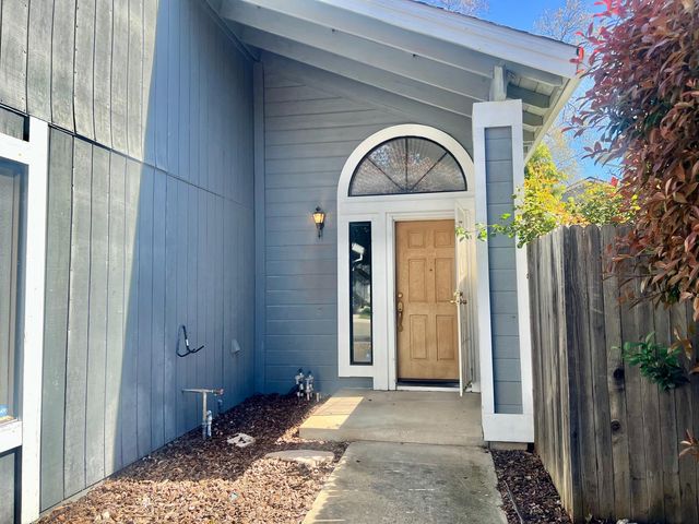 3537 Pinehill Way, Antelope, CA 95843