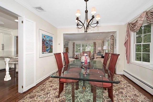121 Washburn Road, Briarcliff Manor, NY 10510