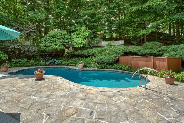 121 Washburn Road, Briarcliff Manor, NY 10510