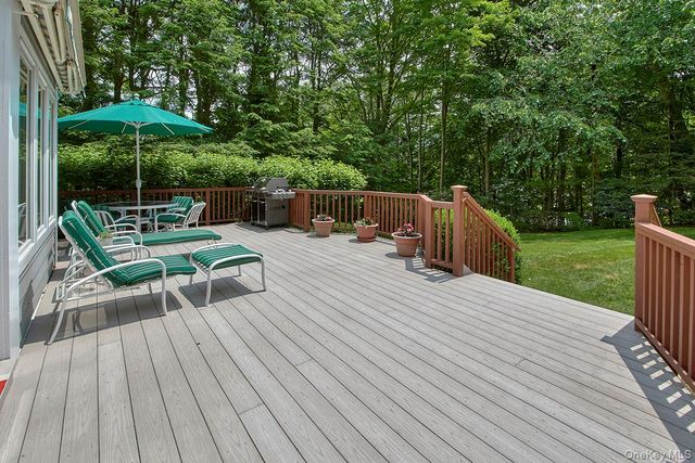 121 Washburn Road, Briarcliff Manor, NY 10510