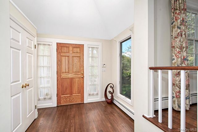121 Washburn Road, Briarcliff Manor, NY 10510