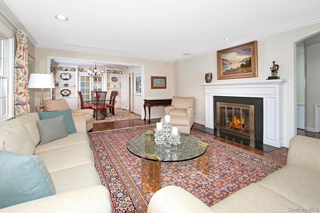121 Washburn Road, Briarcliff Manor, NY 10510
