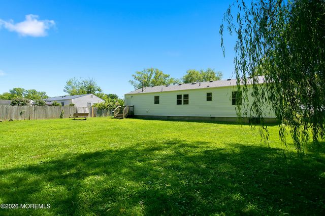126 Andover Road, Jackson, NJ 08527