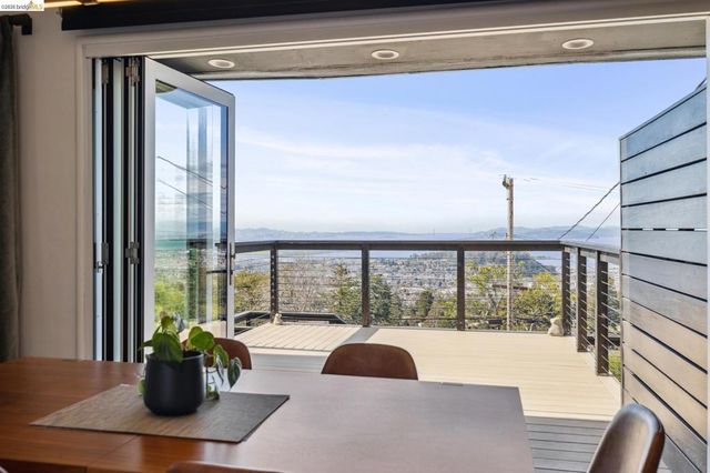 255 255 Stanford Ave, Kensington, CA 94708