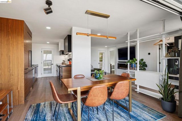 255 255 Stanford Ave, Kensington, CA 94708