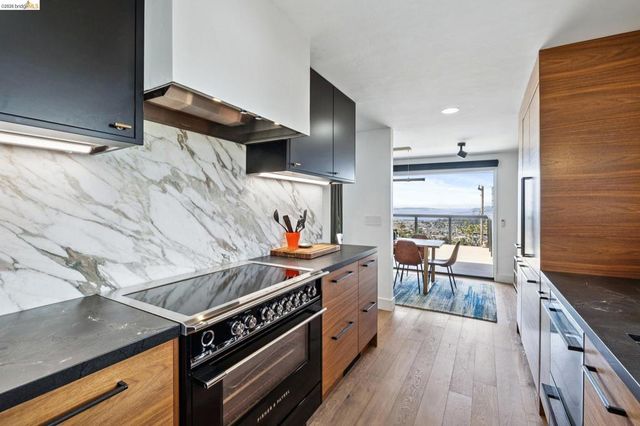 255 255 Stanford Ave, Kensington, CA 94708