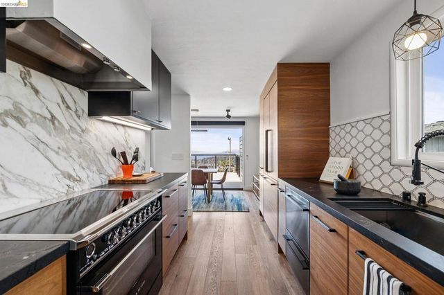 255 255 Stanford Ave, Kensington, CA 94708