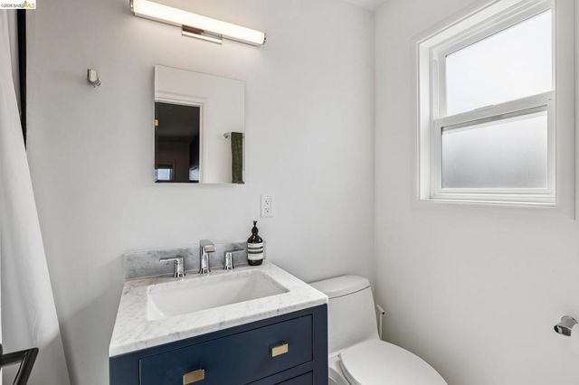 255 255 Stanford Ave, Kensington, CA 94708