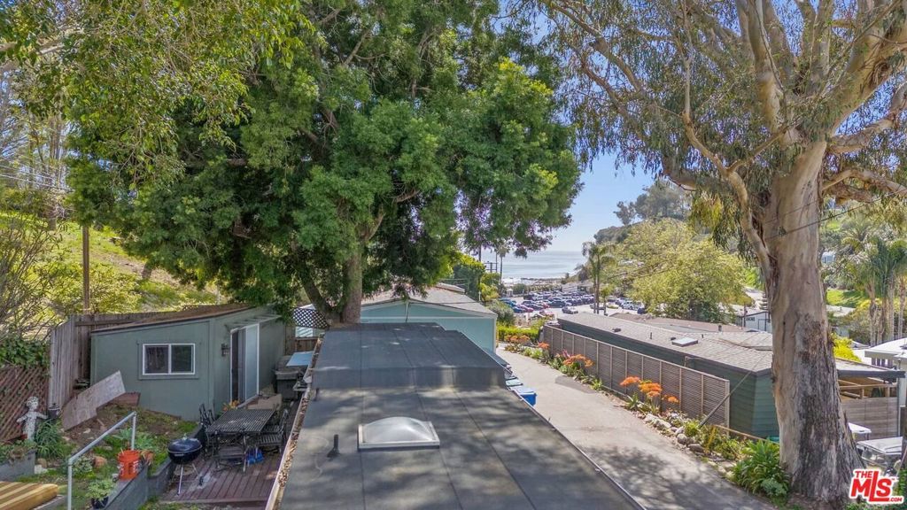 Image 3 of property listing at 2 Paradise Cove Road, Malibu, CA 90265