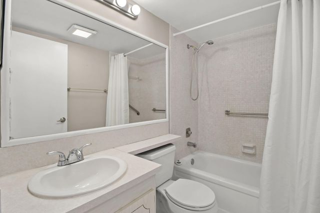 124 Preston C, Boca Raton, FL 33434