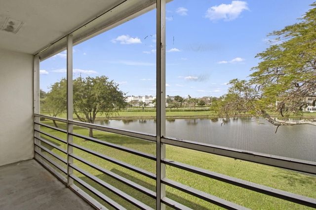 124 Preston C, Boca Raton, FL 33434