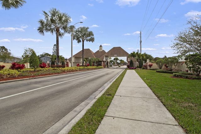 124 Preston C, Boca Raton, FL 33434