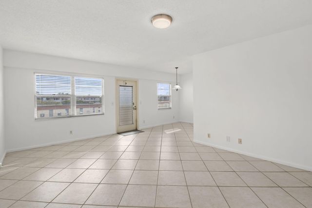 124 Preston C, Boca Raton, FL 33434