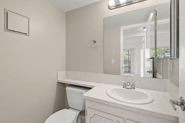 124 Preston C, Boca Raton, FL 33434