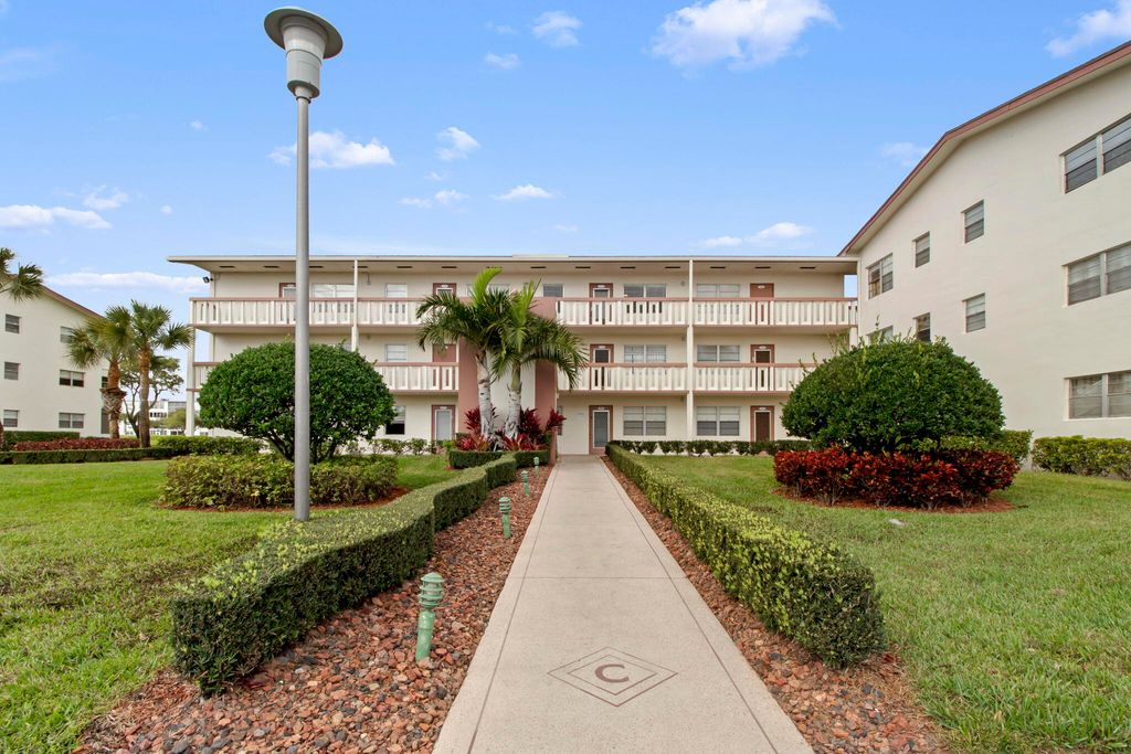 124 Preston C, Boca Raton, FL 33434