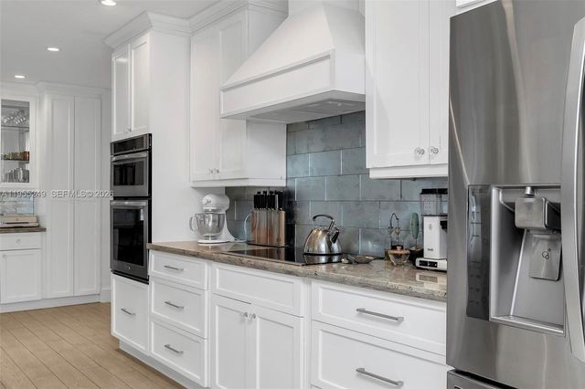 1444 Mendavia Ave, Coral Gables, FL 33146