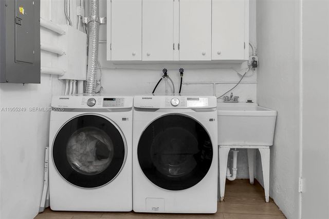 1444 Mendavia Ave, Coral Gables, FL 33146