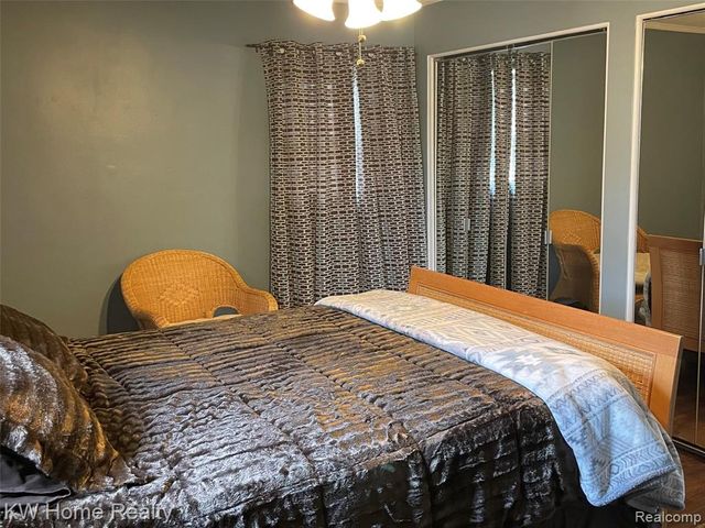 15838 Harden Circle, Southfield, MI 48075